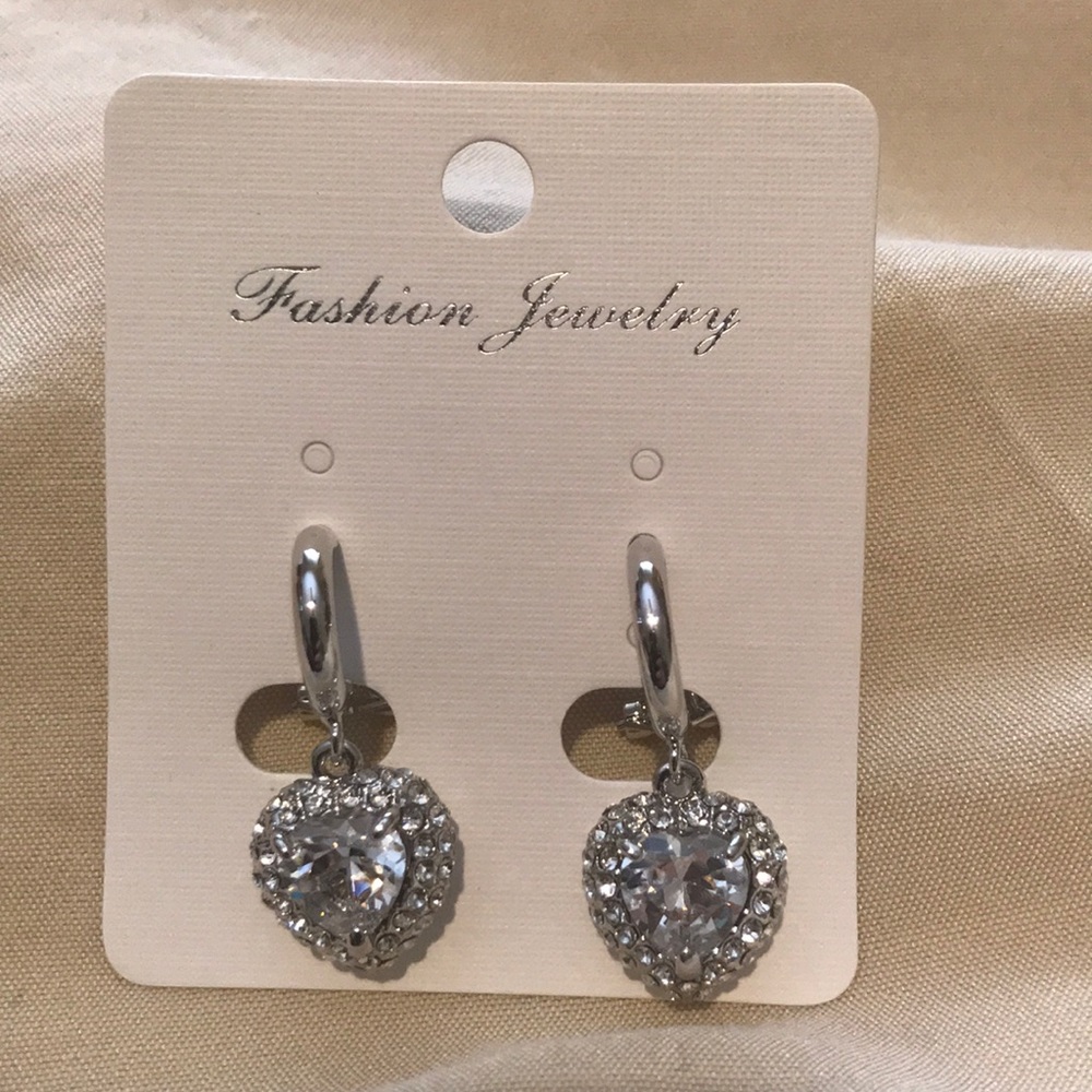 White heart earrings